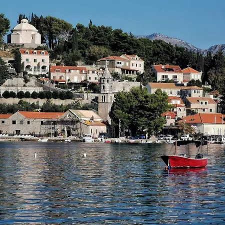 アパート Paula *