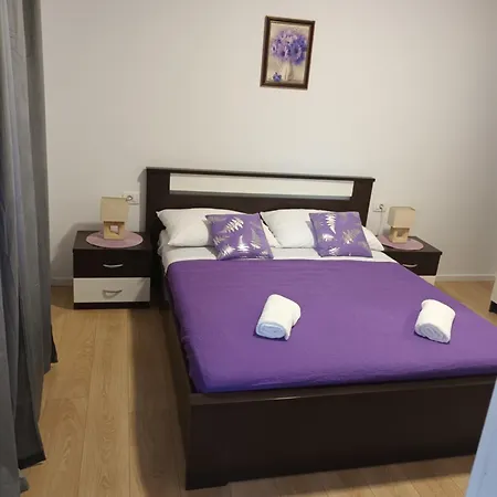 Paula Apartment *